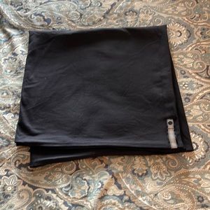 Lululemon Black Vinyasa Scarf